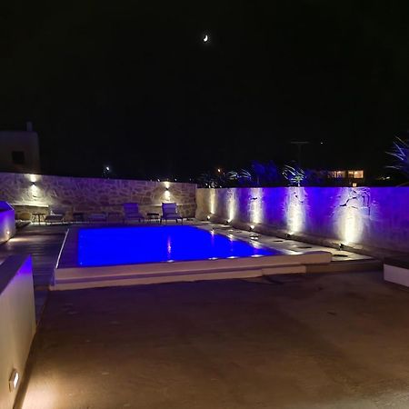 Ftelia Breeze Hotell Klouvas Exteriör bild