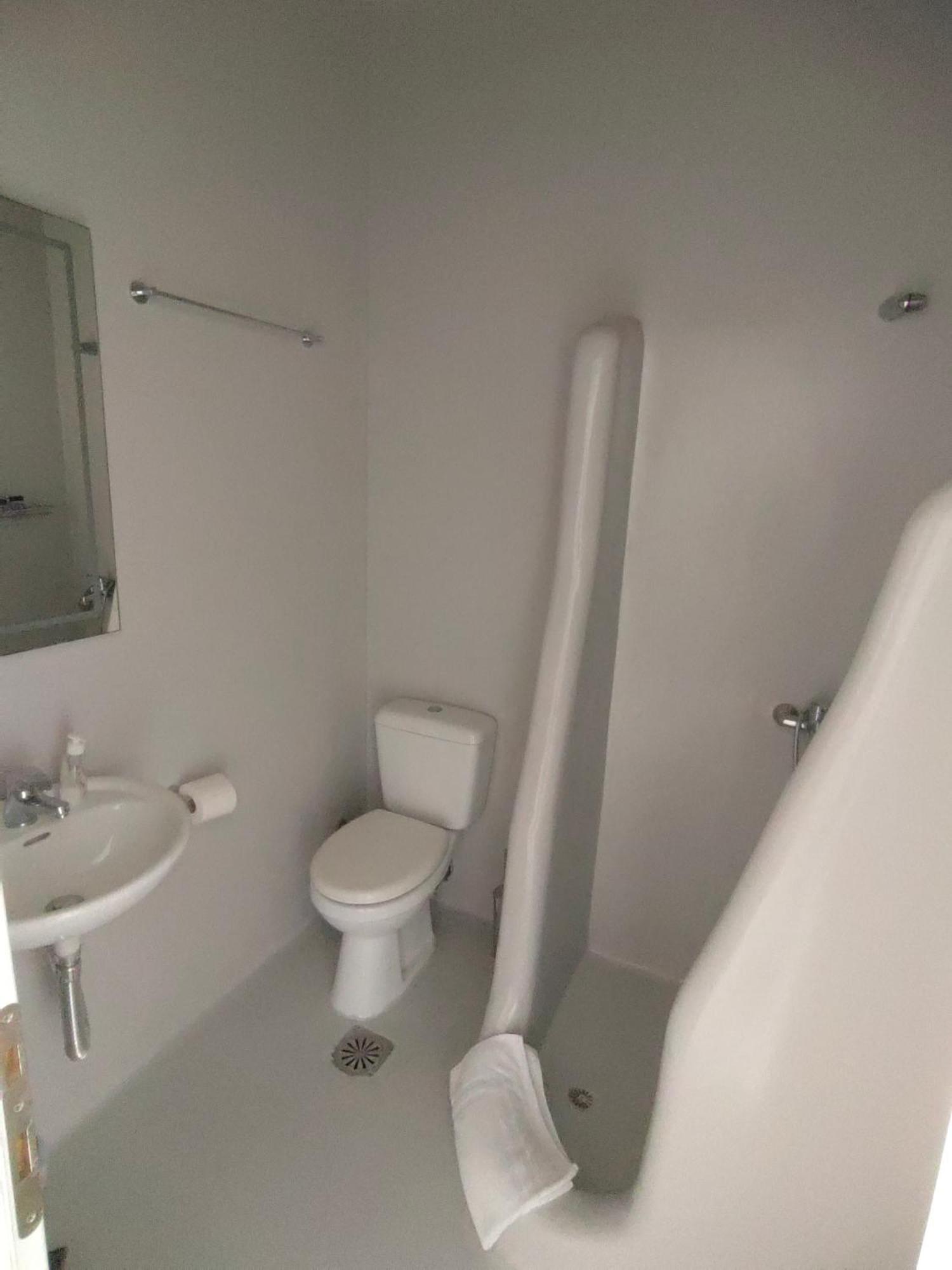Ftelia Breeze Hotell Klouvas Exteriör bild