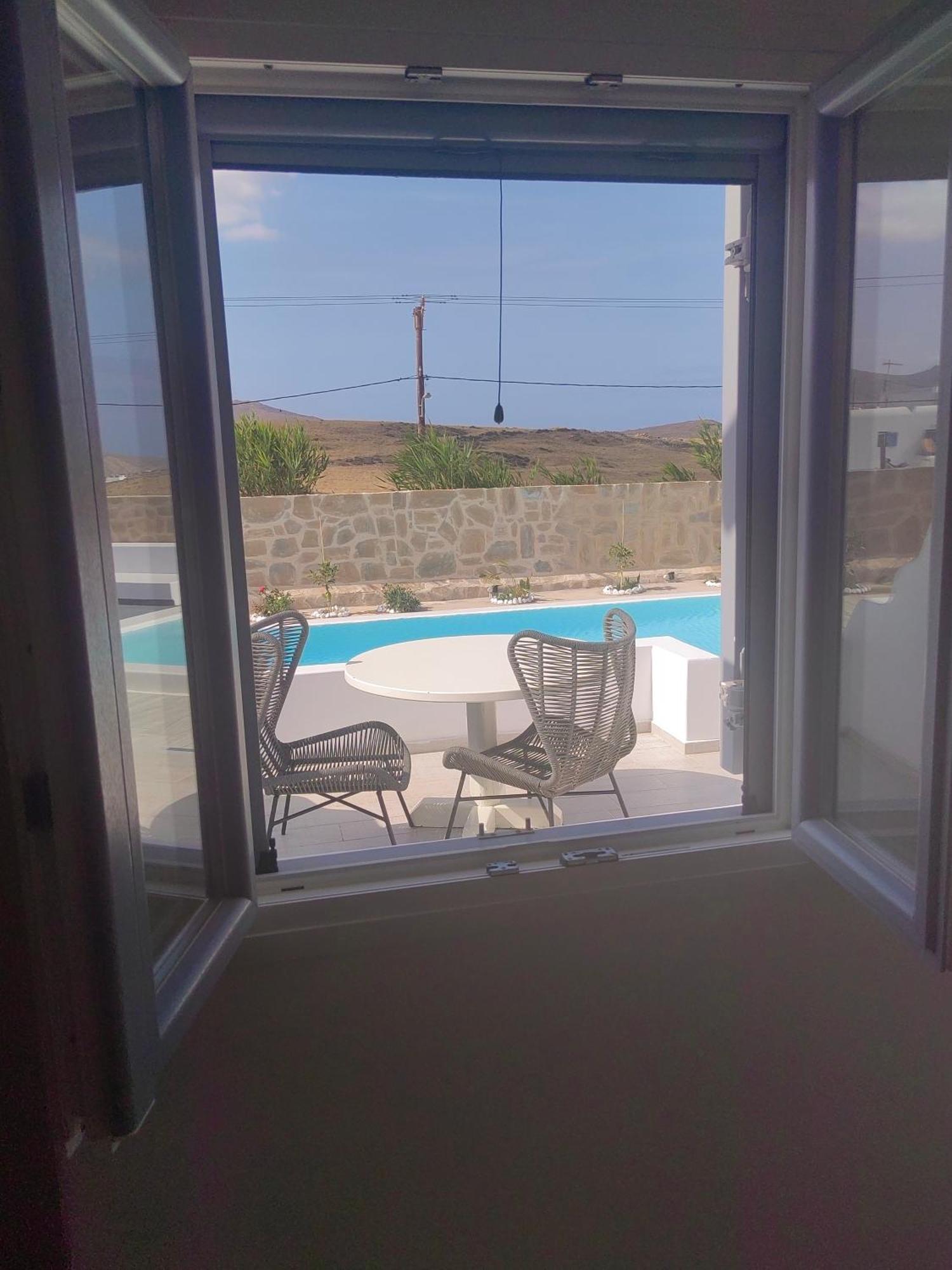 Ftelia Breeze Hotell Klouvas Exteriör bild