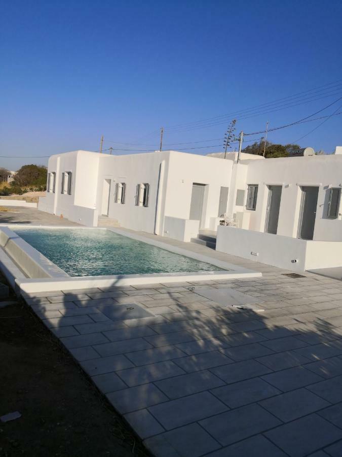 Ftelia Breeze Hotell Klouvas Exteriör bild