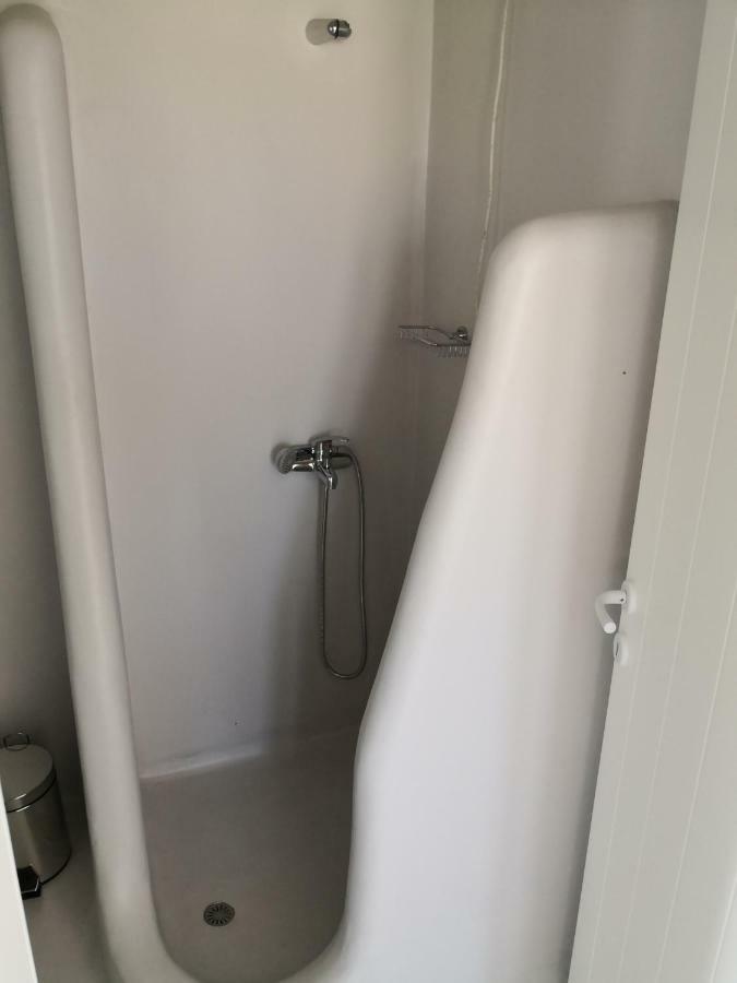 Ftelia Breeze Hotell Klouvas Exteriör bild