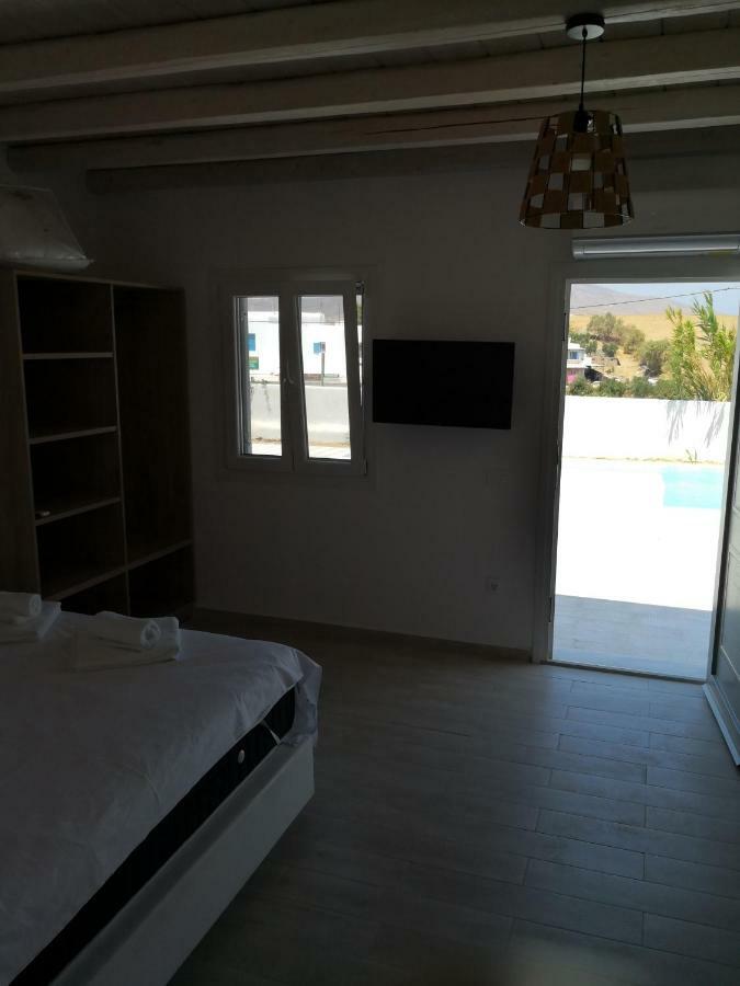Ftelia Breeze Hotell Klouvas Exteriör bild