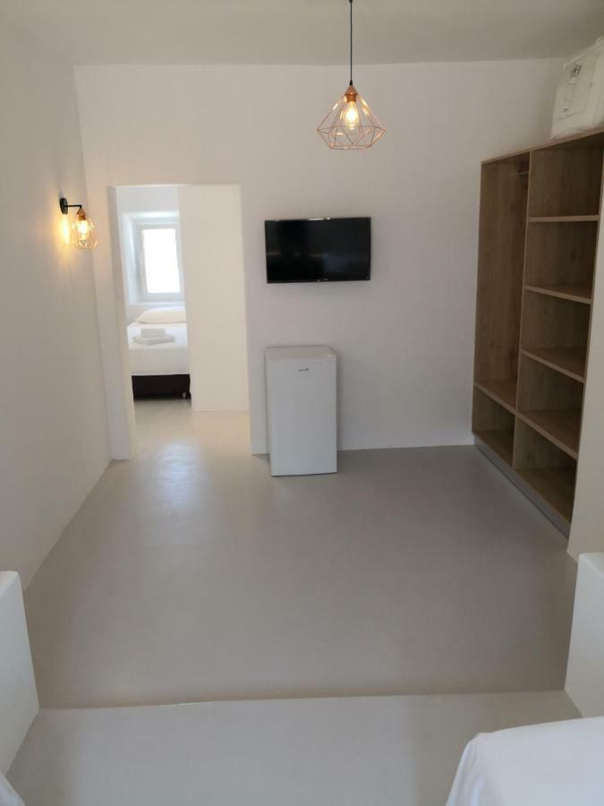 Ftelia Breeze Hotell Klouvas Exteriör bild