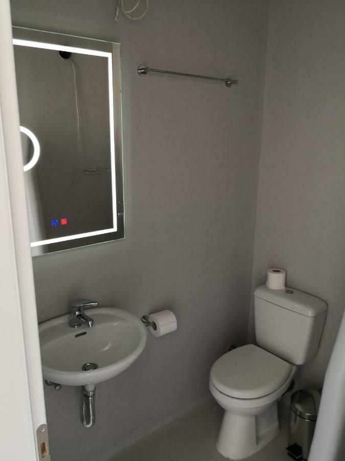 Ftelia Breeze Hotell Klouvas Exteriör bild